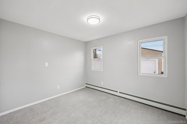 33 E Cherry Street, Central Islip, NY 11722