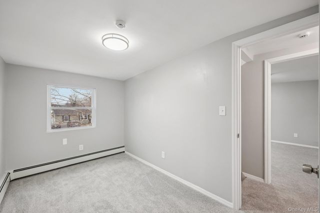 33 E Cherry Street, Central Islip, NY 11722