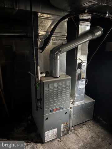 3741 BOARMAN AVE, Baltimore, MD 21215