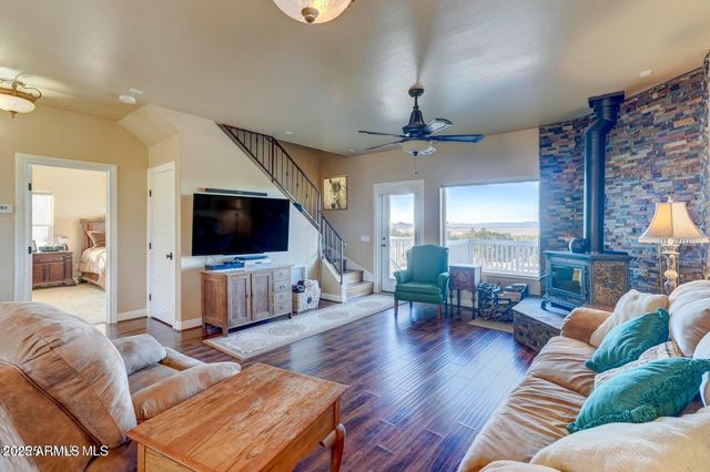 29450 N Caballero Way, Paulden, AZ 86334