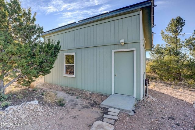 29450 N Caballero Way, Paulden, AZ 86334