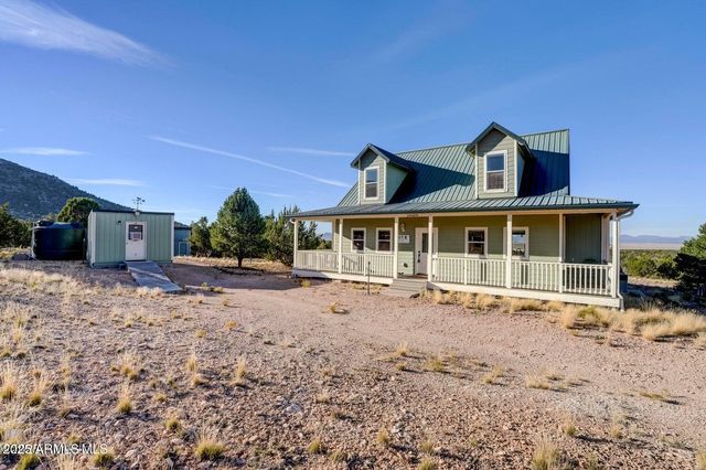 29450 N Caballero Way, Paulden, AZ 86334
