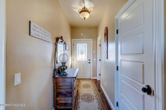 29450 N Caballero Way, Paulden, AZ 86334