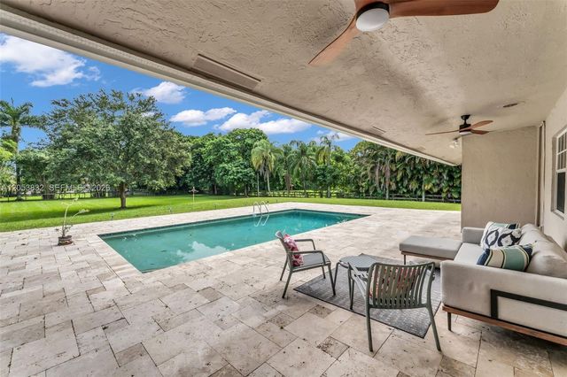 11501 SW 3rd Street, Plantation, FL 33325