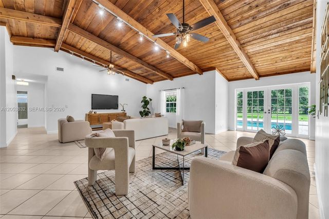 11501 SW 3rd Street, Plantation, FL 33325