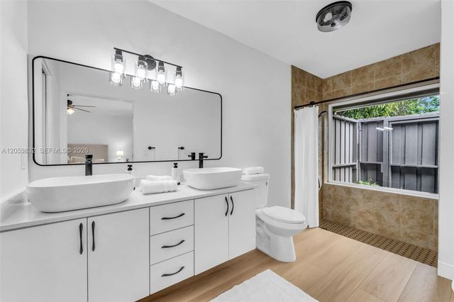 11501 SW 3rd Street, Plantation, FL 33325