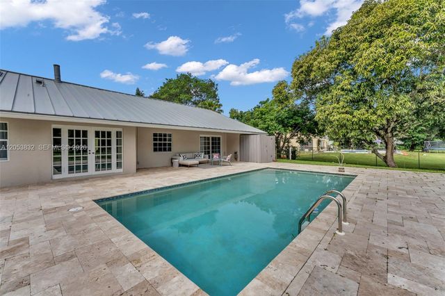 11501 SW 3rd Street, Plantation, FL 33325