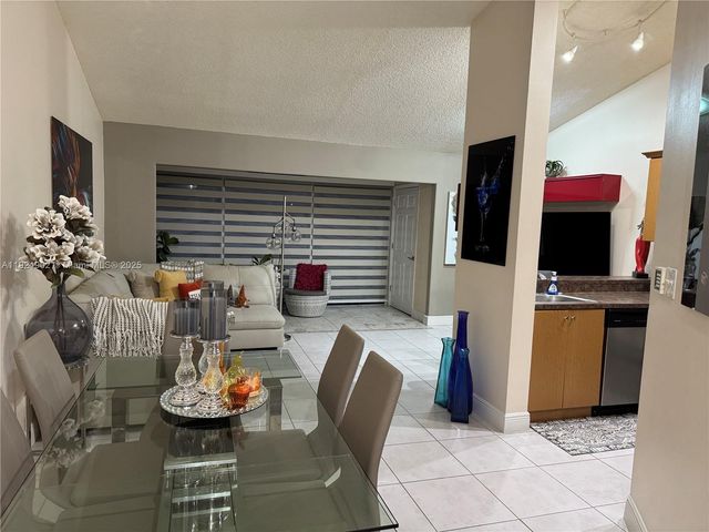 9446 SW 140th Ct 9446, Miami, FL 33186