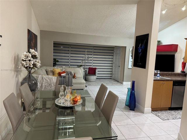 9446 SW 140th Ct 9446, Miami, FL 33186