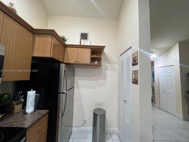 9446 SW 140th Ct 9446, Miami, FL 33186