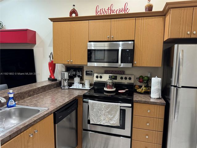 9446 SW 140th Ct 9446, Miami, FL 33186