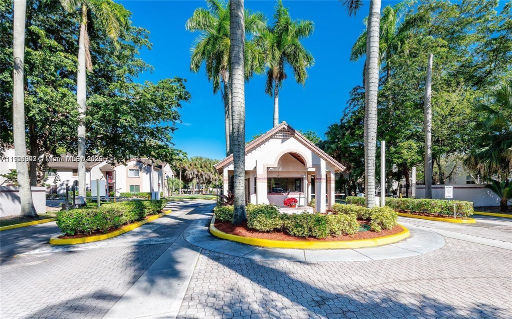9446 SW 140th Ct 9446, Miami, FL 33186