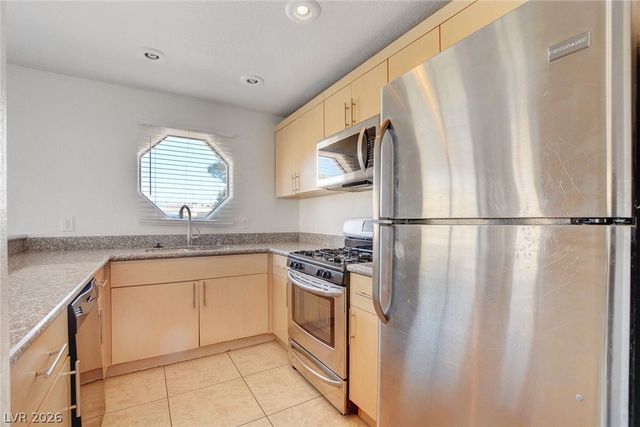 5034 South Rainbow Boulevard 102, Las Vegas, NV 89118