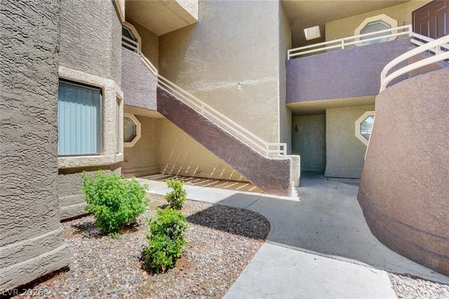 5034 South Rainbow Boulevard 102, Las Vegas, NV 89118