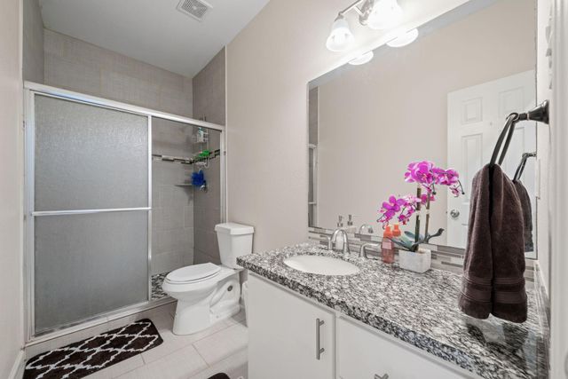 5907 Wedgefield Street, Houston, TX 77028