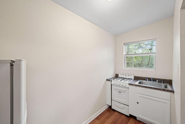 5907 Wedgefield Street, Houston, TX 77028