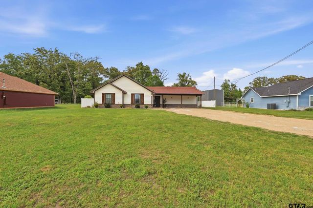 1933 hwy 11, Pittsburg, TX 75686