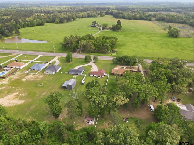1933 hwy 11, Pittsburg, TX 75686
