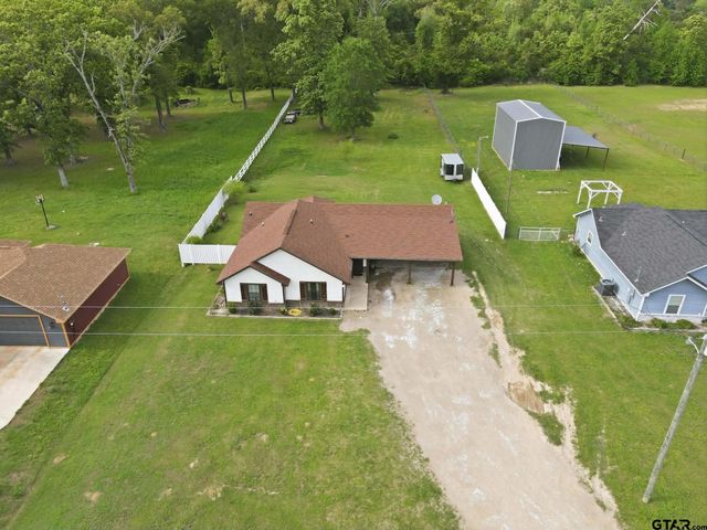 1933 hwy 11, Pittsburg, TX 75686