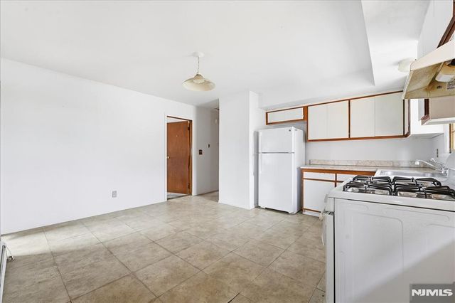 203 Westervelt Place, Lodi, NJ 07644