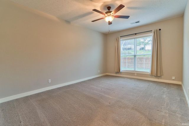 1245 Helen Court, Boonville, IN 47601