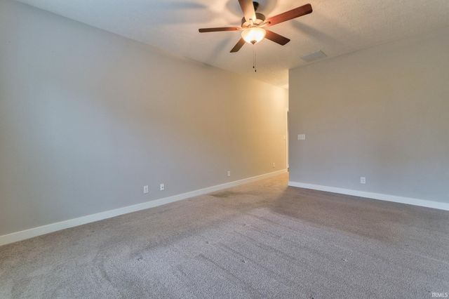 1245 Helen Court, Boonville, IN 47601