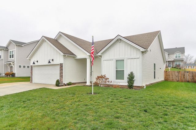 1245 Helen Court, Boonville, IN 47601
