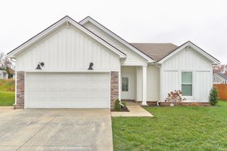 1245 Helen Court, Boonville, IN 47601