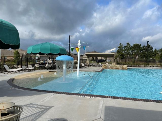 18356 Klamath Falls Lane, New Caney, TX 77357