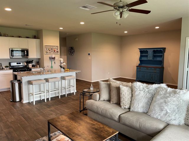 18356 Klamath Falls Lane, New Caney, TX 77357