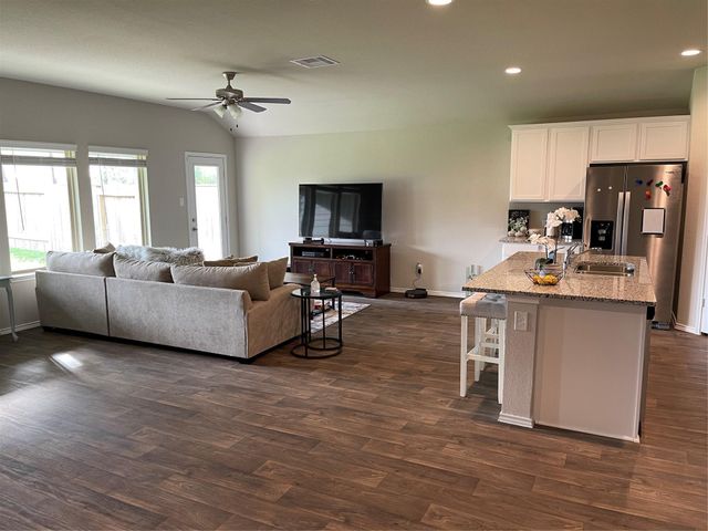 18356 Klamath Falls Lane, New Caney, TX 77357