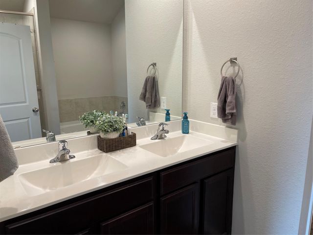 18356 Klamath Falls Lane, New Caney, TX 77357