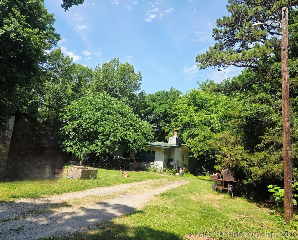 313 Big Bluff, Pryor, OK 74361