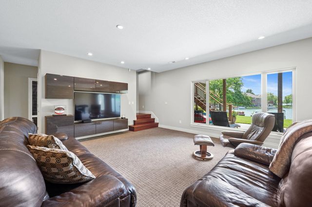 2105 W Harborlight Ct, Wichita, KS 67204