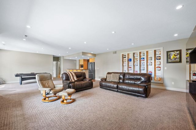 2105 W Harborlight Ct, Wichita, KS 67204