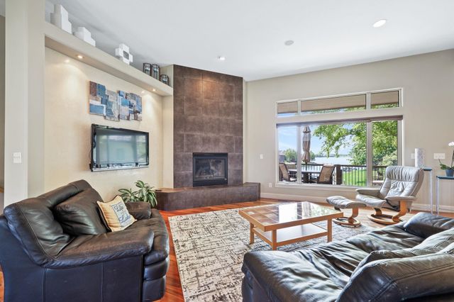 2105 W Harborlight Ct, Wichita, KS 67204