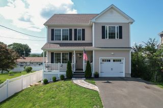13 Angell Avenue, Shelton, CT 06484