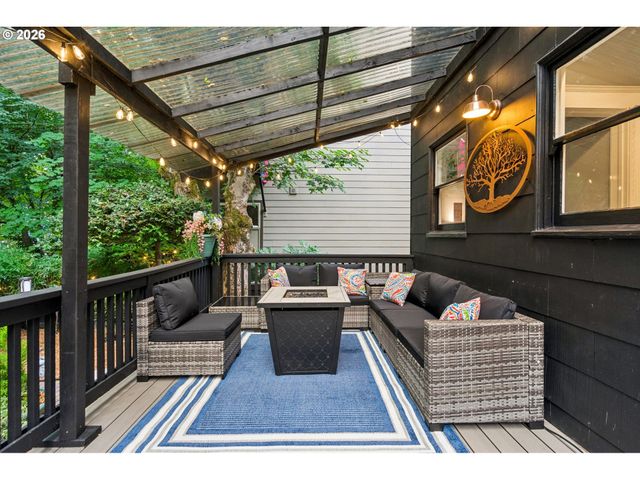 224 Nw 20TH Ave, Portland, OR 97209