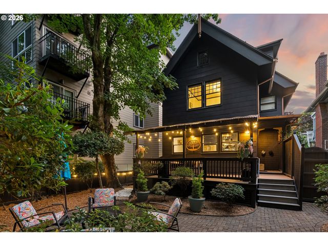 224 Nw 20TH Ave, Portland, OR 97209