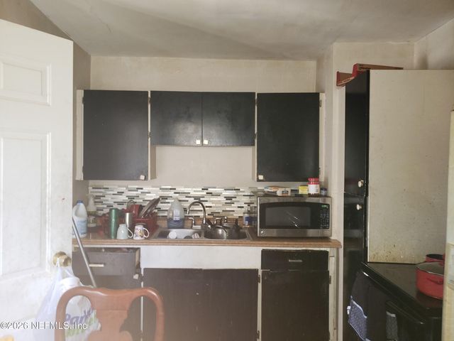 2332 WESTBROOK Circle S, Jacksonville, FL 32209