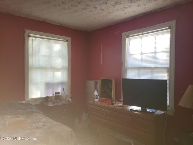 2332 WESTBROOK Circle S, Jacksonville, FL 32209