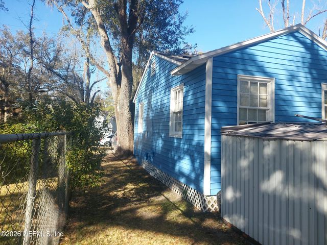 2332 WESTBROOK Circle S, Jacksonville, FL 32209