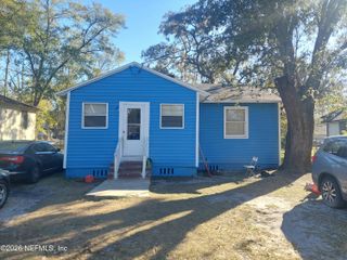 2332 WESTBROOK Circle S, Jacksonville, FL 32209