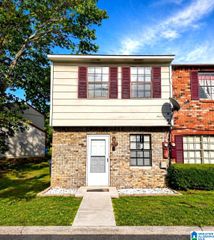 1911 SPRINGLAKE COURT, Birmingham, AL 35215