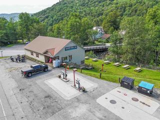 6828 Main Street, Readsboro, VT 05350
