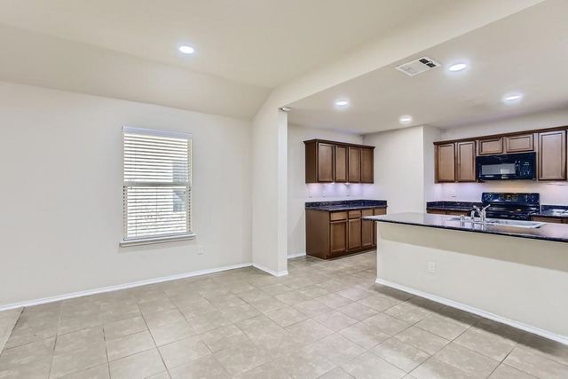 2003 Brackettville, Forney, TX 75126