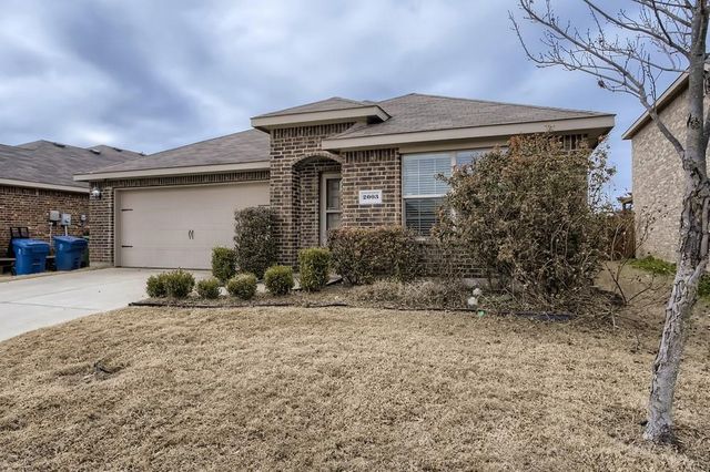 2003 Brackettville, Forney, TX 75126