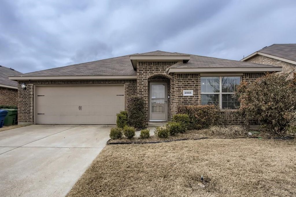 2003 Brackettville, Forney, TX 75126