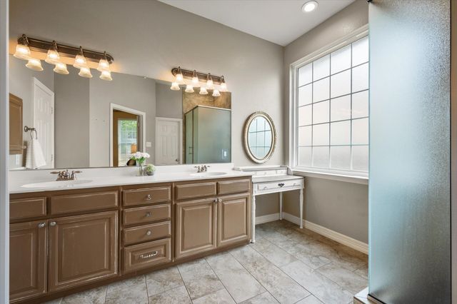 1904 Yarmouth Court, Mansfield, TX 76063