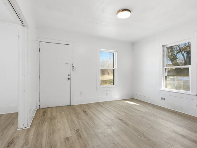 5229 Kilpatrick Avenue, Fort Worth, TX 76107